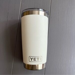 Yeti Rambler Tumbler White 20 oz